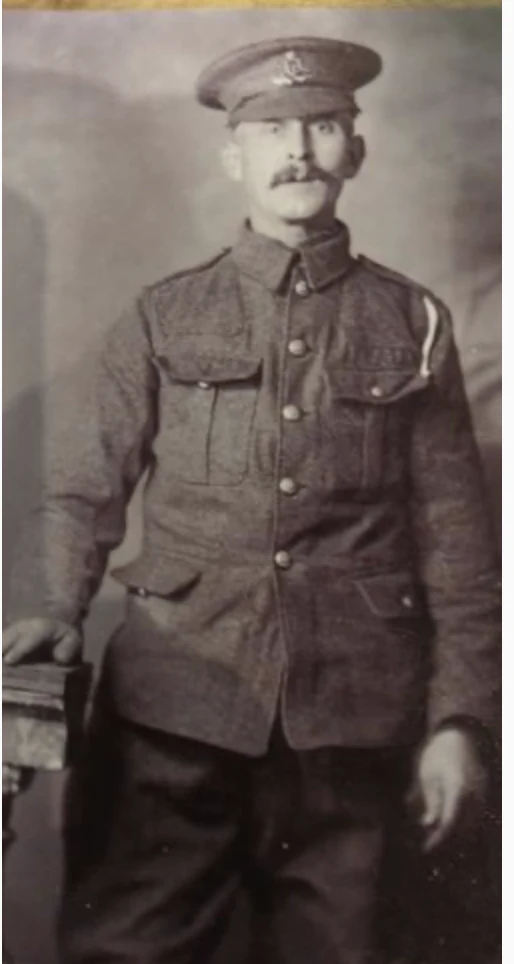 Original portrait evidence for Frederick Chilcott